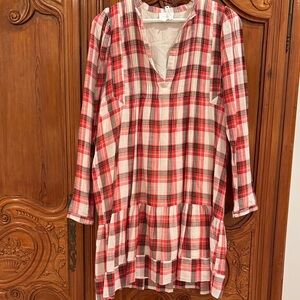 Women’s Sundays red and white plaid dress, great holiday dress! EUC, long sleeve